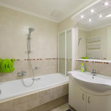 Apart Otel The Bluedeck Wellness 4*