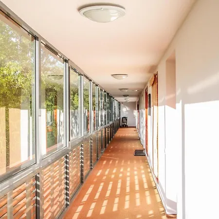 The Bluedeck Wellness Apart Otel 4*